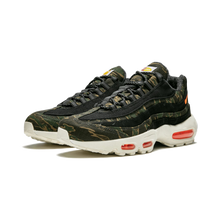 Load image into Gallery viewer, Nike Air Max 95 Carhartt WIP Camo
