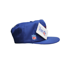 Load image into Gallery viewer, New York Giants Pro One Vintage Snapback (deadstock)

