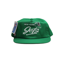 Load image into Gallery viewer, New York Jets Pro One Vintage Snapback Cap (deadstock)
