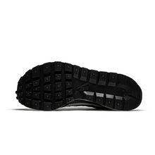 Load image into Gallery viewer, Nike Vaporwaffle sacai Black White
