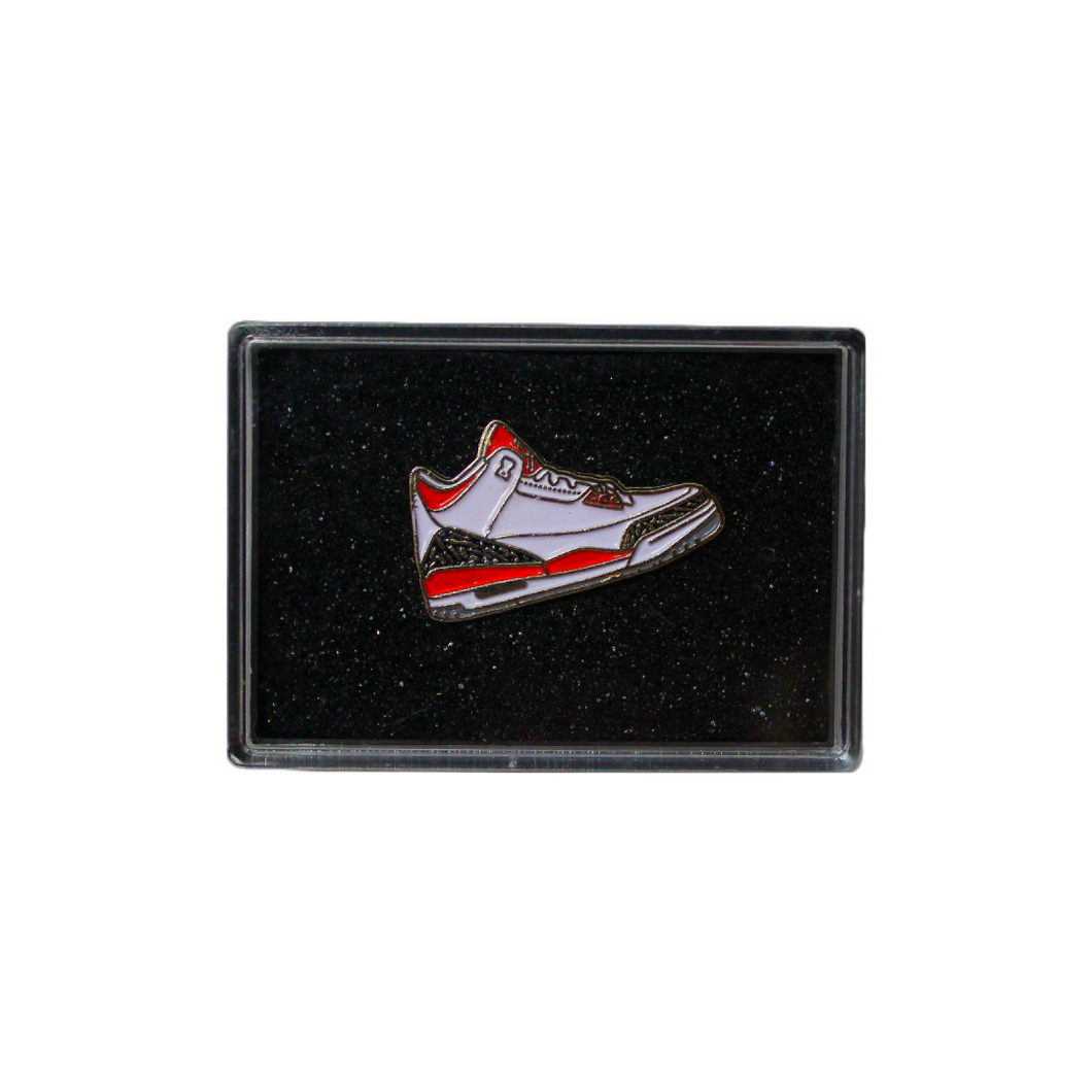 Jordan 3 Retro - Fire Red - Sneaker Pin