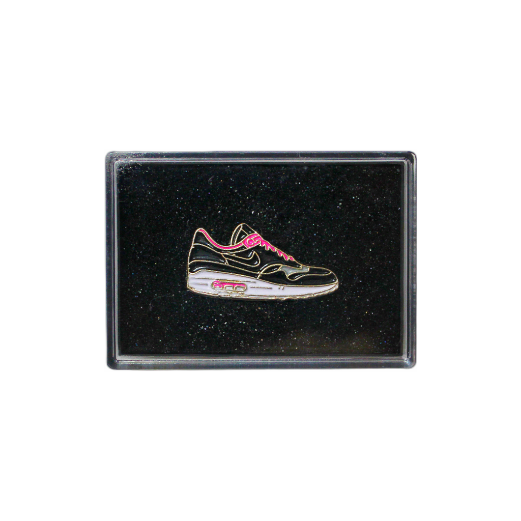Nike Air Max 1 - Black Pink -Sneaker Pin
