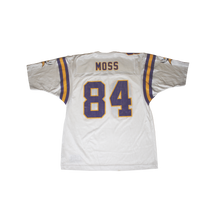 Load image into Gallery viewer, Vintage Champion NFL Randy Moss #84 Jersey
