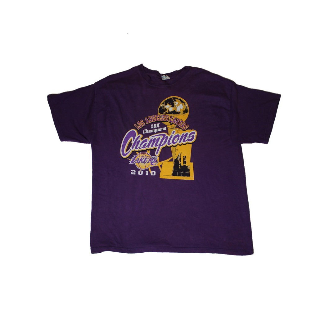 Delta Magnum Weight ''Los Angeles Lakers Champions'' Shirt