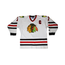 Load image into Gallery viewer, Vintage Starter Blackhawks “Chelios” #7 Jersey
