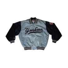 Load image into Gallery viewer, Authentic Collection Majestic Athletic Satin New York &#39;&#39;Yankees&#39;&#39; Jacket
